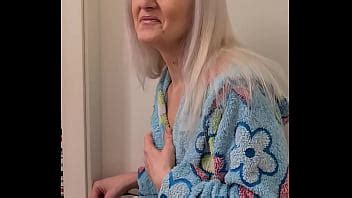 Shower Solo MILF XNXX