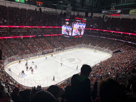 My first hockey game: Ducks vs Wilds : r/hockey