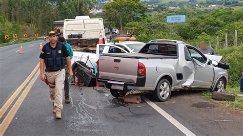 Idoso morre em batida frontal viatura de concessionária no PR