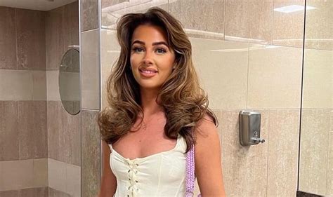 Prison Officer Had Phone Sex With Inmate She Developed Inappropriate