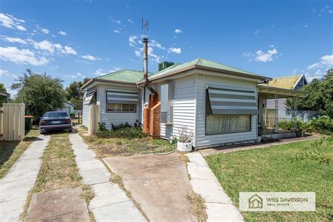 14 Stewart Street Horsham Vic 3400 Domain