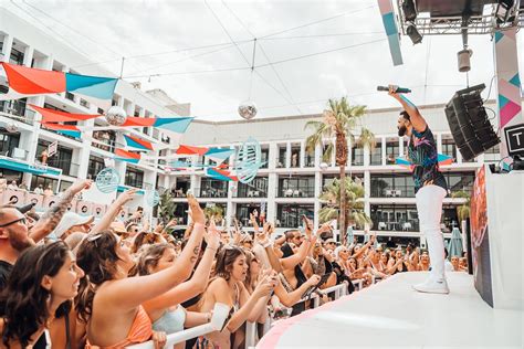 Craig David Ts Pool Parties Tuesdays At Ibiza Rocks