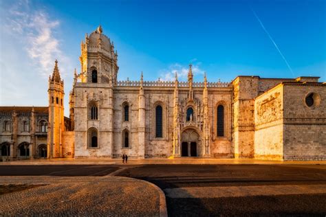 Discover The Best Monuments Of Lisbon In The Comfort Of Your Home