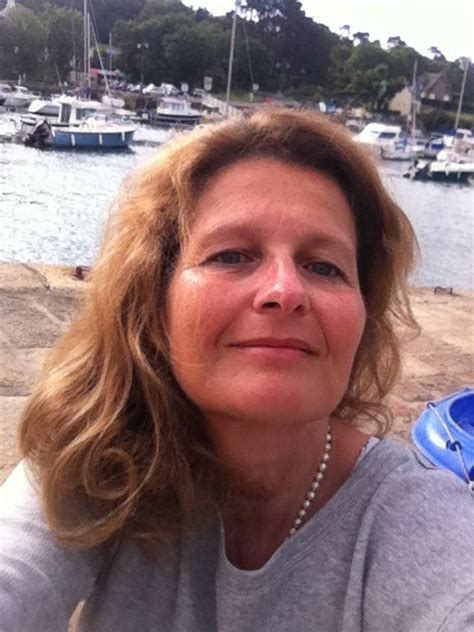 Sexe avec vieille mature à Joué lès Tours Wada ans à Joué lès Tours rencontre sexe avec