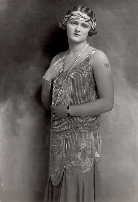 1920s Plus Size Fashion In The Jazz Age