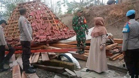 BMKG Minta Warga Bojonegoro Waspadai Angin Kencang Dan Sambaran Petir