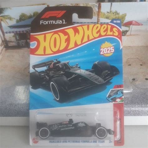 Hot Wheels Formula F Mercedes Amg Petronas Formula One Team Hw Track Aces Shopee Brasil