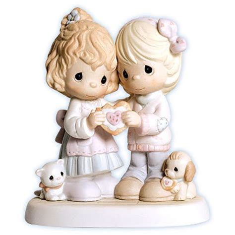 Precious Moments Figurine True Friends Share One Heart New In Box