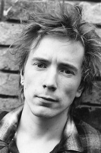 Ex Sex Pistols Lead Singer Johnny Rotten Old Photo Ebay