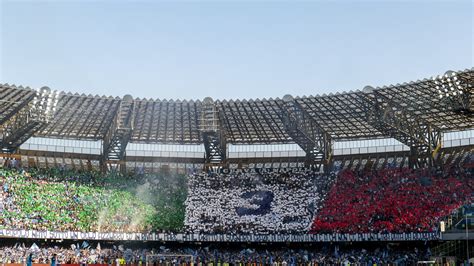 La Stupenda Coreografia Della Curva Del Napoli Per Lo Scudetto Foto