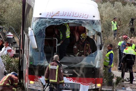 La Muerte Del Conductor Cierra El Proceso Por El Accidente De Autocar