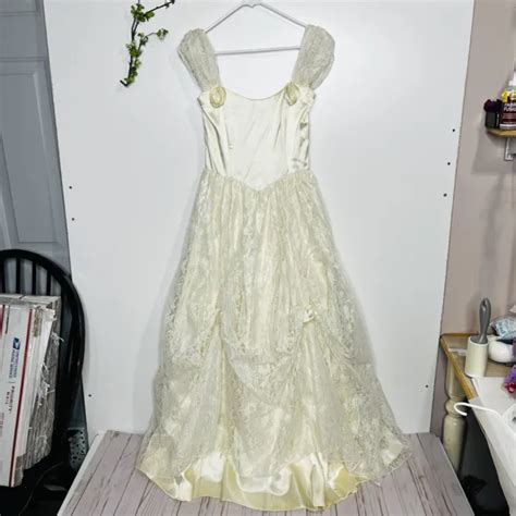 Gunne Sax Vintage S Lace Wedding Dress By Jessica Mcclintock Cream