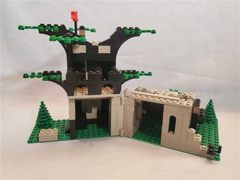 Lego Castle Forestmen 6066 Camouflaged Outpost Complete 17 Of 18