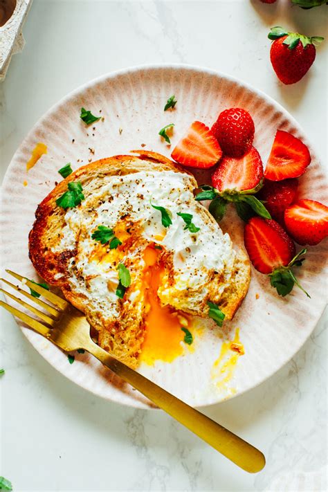 15 Different Ways to Cook Eggs for Breakfast (Easy, Healthy) - Live Simply