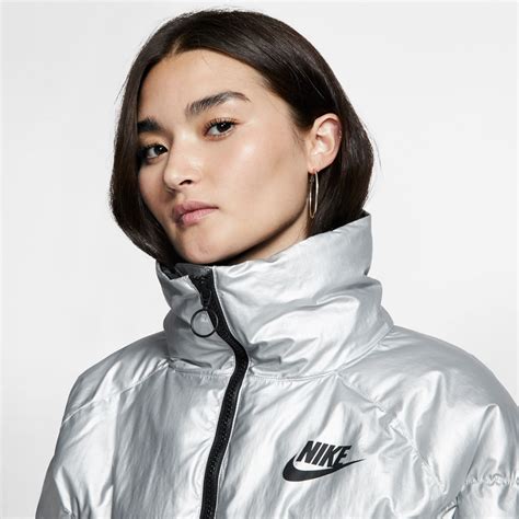 Nike Jakna W Nsw Syn Fill Jkt Stmt Shine Buzz Online Shop