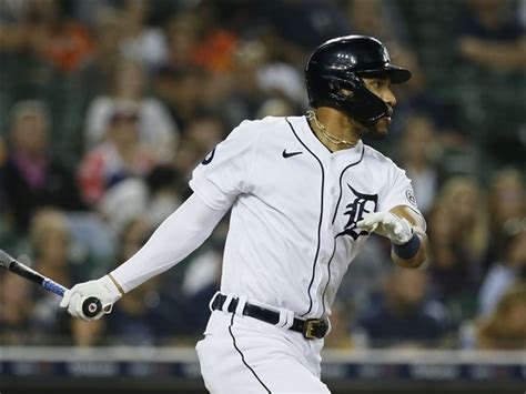 Tigers Beat White Sox 3 2 On Reyes Deep Sac Fly In 10th The Blade