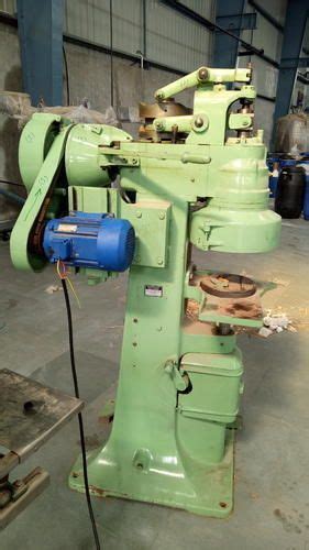 2hp 24ds Double Seamer Production Capacity 30 35 Cpm Rs 360000