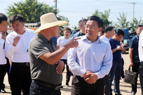 内蒙古自治区扎赉特旗成功举办现代农牧业产业园观摩培训班