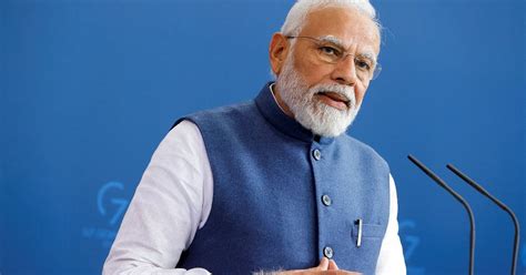 Modi Calls Up Telangana Bjp Chief Over Phone Congratulates Him Over