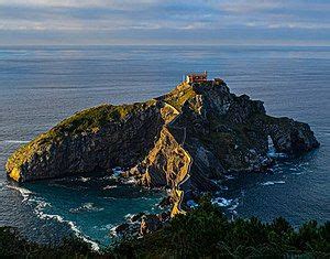 Gaztelugatxe - Wikipedia | Spain vacation, Places to go, Travel abroad