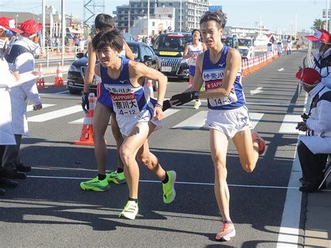 箱根駅伝4区で途中棄権の翌年から劇的な2連覇。神奈川大・大後監督が語る、強いチームに必要なこと Web Sportiva スポルティーバ