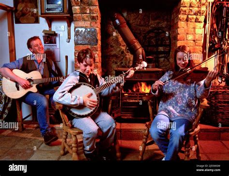 Traditional Irish Music Stock Photo - Alamy