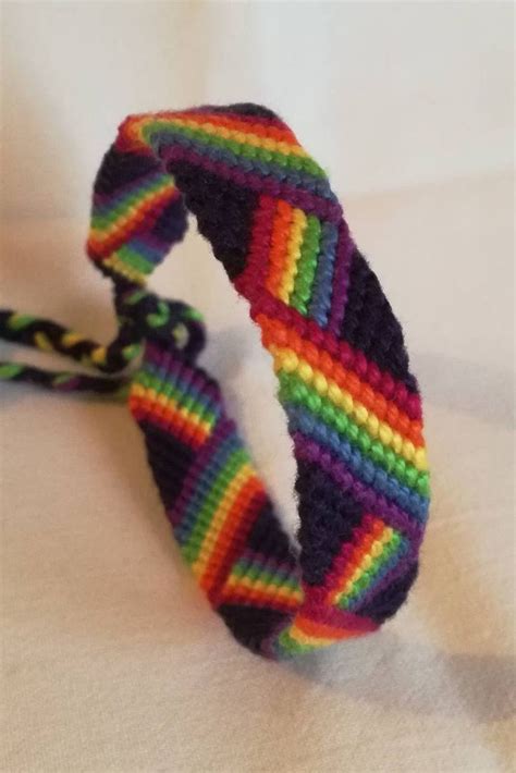 Zigzag Friendship Bracelet Rainbow Knotted Bracelet Custom String