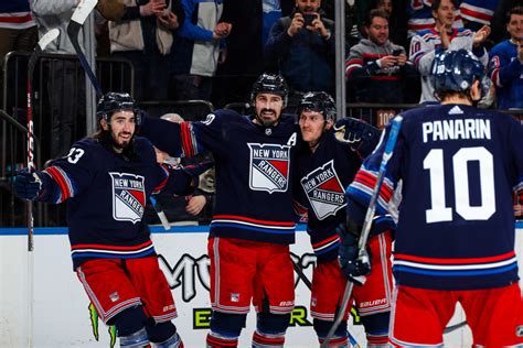NHL Playoff Standings 2024: Predictions for East, West Seedings | News
