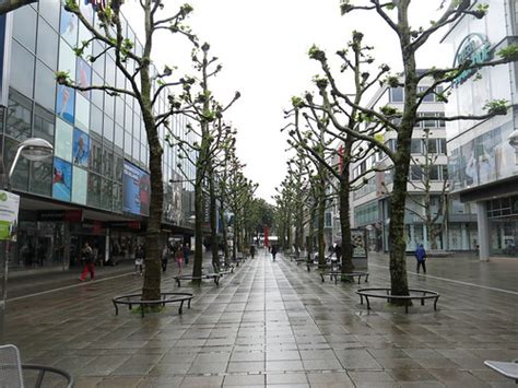 Königstraße Stuttgart A view on the rainy Königstraße in Flickr