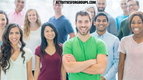 Connecting With Others: The 20 Best Group Activities For Single Adults ...