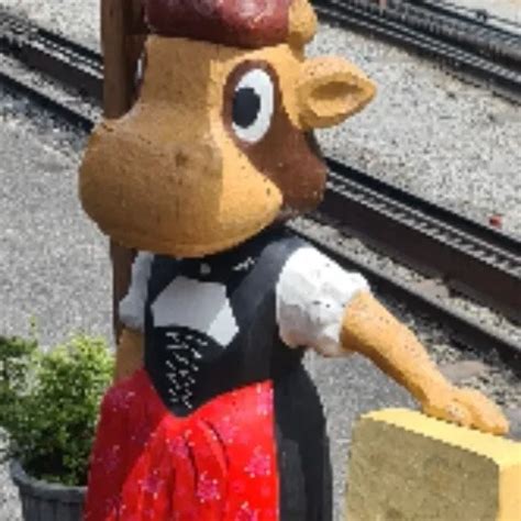 Fremde Schwänze durchs Gloryhole vor Anal Gangbang für magersüchtige Deutsche xHamster