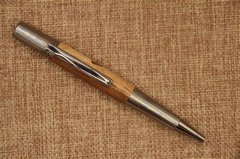 Stylo Bille En Bois Le Moderne Artisanal Et Fait Main Made In France