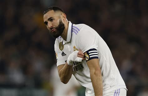 Calon Pengganti Karim Benzema Di Real Madrid Nomor Bintang Asal