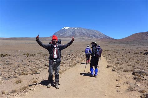 Mont Kilimandjaro 1 journée de randonnée au Mont Kilimandjaro