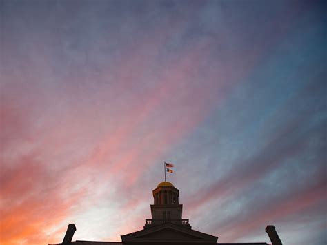 Theres Nothing Quite Like A Sunset Over Old Cap College Inspiration