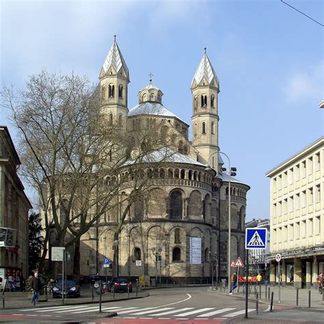 Am Neumarkt mitten in der City steht eine von Kölns schönsten und