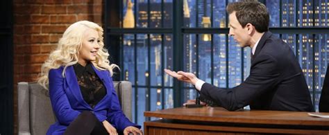 Christina Aguilera Does A Sex And The City Impression Popsugar