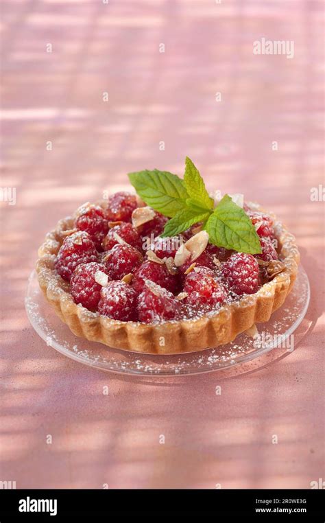 Raspberry And Almond Cream Tart Stock Photo Alamy