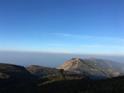 View from Mullayanagiri peak (Karnataka, India) in the morning : r/pic