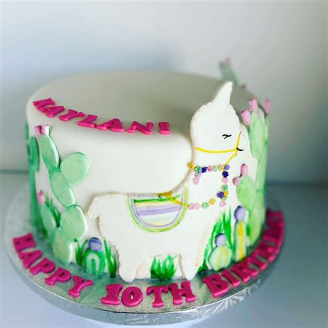 Llama Cake Cake Themed Cakes Desserts