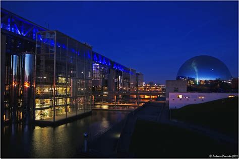 Cité Des Sciences Et De Lindustrie — Paris By Night