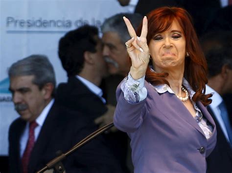 Cristina Kirchner Su Doble Pensión Equivale A 110 Jubilaciones Mínimas