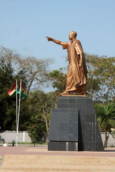 Kwame Nkrumah Mausoleum | Travel Story and Pictures from Ghana