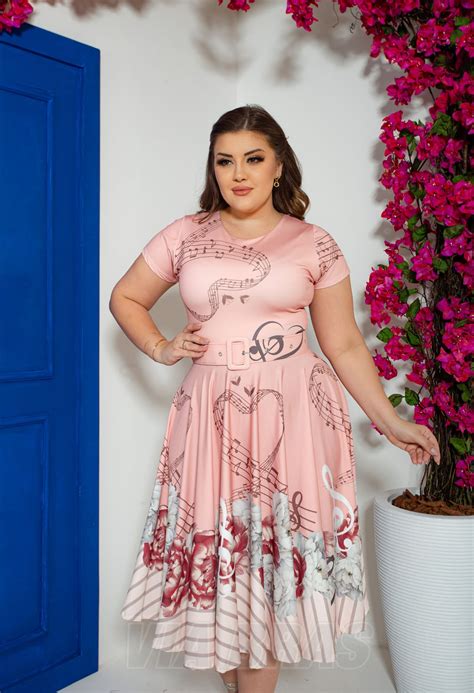 VESTIDO MIDI GODÊ ROSA NUDE MUSICAL REF ACOMPANHA CINTO Vestidos Via Bras Moda Evangélica