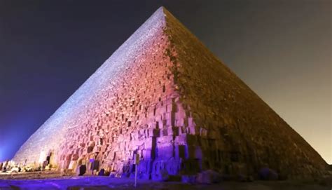 Strange Staircase Discovered In Giza Plateau News