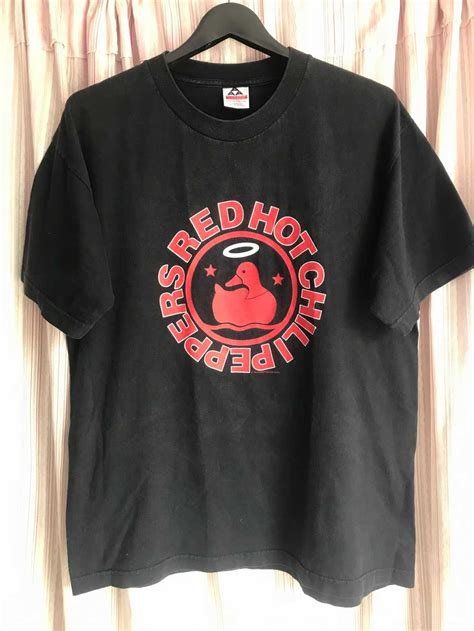 Vintage Red Hot Chili Peppers Shirt Gem