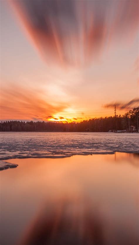 Atardecer en lago con bosque Fondo de pantalla 4k HD ID:5731