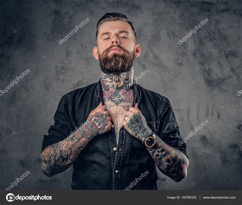 Bearded Hipster Man With Tattoos Stock Photo Fxquadro 143760335