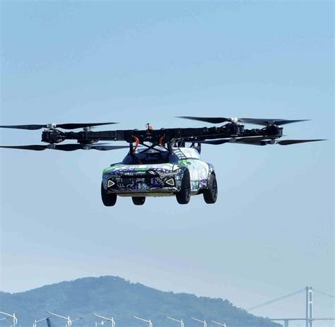 E Auto Als Drohne Flugauto Aeroht X3 WELT