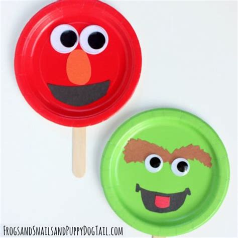 7 Fun Sesame Street Crafts for Kids Who Love Elmo & Cookie Monster ...